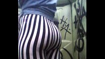 sex чернокожая компактдиск тверкает задницей в леггинсах porn