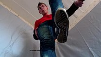 sex 踏みつけゲイジーンズフェチ唾スニーカー靴hd720 porn