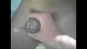 sex неверная tippsy guy wanking on the balcony then the camera man helps him porn