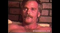 sex 成熟した男ウェインジャークオフ porn