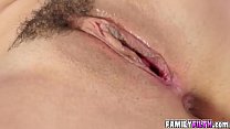 sex возбужденная пейсли паркер с мясистым твердым членом porn