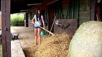 sex megan cox masturbates outdoors see her getting hot in the hay porn