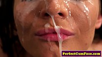 sex 看護師は顔射を懇願する porn