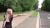 sex тини прогуливает школу и предпочитает чтобы ее трахали porn