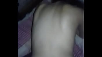 sex колумбийка хорошо трахается вчетвером в любительском видео porn