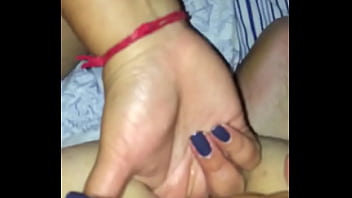 sex толстая женщина которая становится горячей и сует пальцы пока я не кончу и не глотаю свое молоко porn