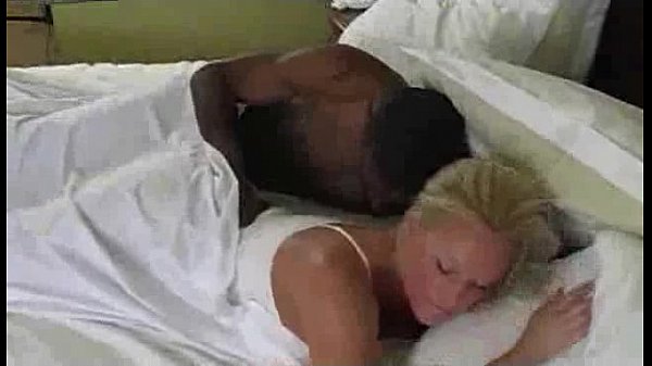 sex моя мамаблондинка просыпается от черного хуя часть 1 justfuckhercom porn