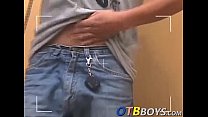 sex возбужденный j обнимает этого латинского твинка а затем скользит в porn
