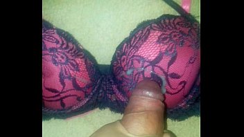 sex 義理の妹のブラに射精 5 porn