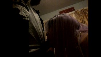 sex замужняя соседка сосет bbc а затем глотает сперму пока муженек на работе porn