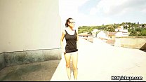 sex молодую девушку трахнули с первого счетчика за наличные 11 porn