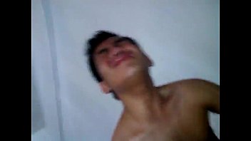 sex 3人の男が撮影されました porn