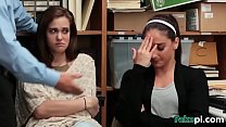sex мачеху и падчерицу застукали и трахнули за кражу porn