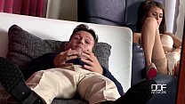 sex супер возбужденный терапевт трахает в задницу ее клиентпорнозвезда porn