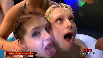 sex милфа учит подростков как правильно писать шлюшкам gggdevot porn