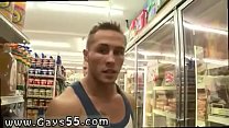 sex первый раз гей секс история мышцы человек в проход дефиле porn