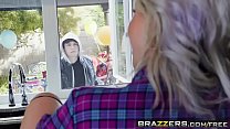 sex милфам нравится большая проблемы с мамочкой сцена часть 1 с участием nina elle alex d porn