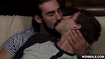 sex ハンサムなジャクストンウィーラーはサムトルイットのお尻を望んでいます porn