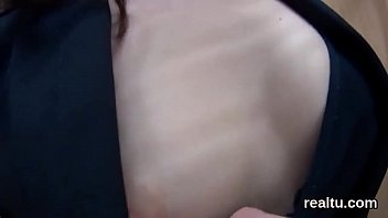sex сочная чешская цыпочка соблазняется в гипермаркете и выебана в видео от первого лица porn