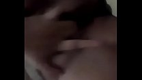 sex ローラはバスルームで自慰行為をする porn