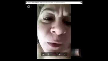 sex зрелая сучка мастурбирует на фейсбуке porn