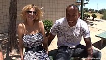 sex ブルックリンの夫は彼女が犯されるのを見るcumeating cuckolds porn
