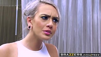 sex ブラザーズホットアンドミーンモニークアレクサンダーアレクサンダー夫人のマッサージ porn