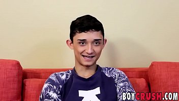 sex кейси ксандер любит дрочить его большой член в одиночестве porn