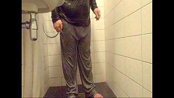 sex мокрый в сером porn