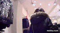 sex сногсшибательная чешская тинка соблазнена в торговом центре и выебана в видео от первого лица porn