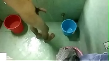 sex крадущийся зять в душе с большим членом флирт с членом porn