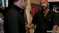sex 大きなコックは仕事で性交を成熟させる porn