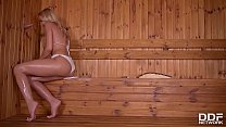 sex сербская любительница саун черри кисс сосет хуй в глорихол porn