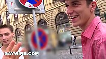 sex gaywire чешская милашка принимает большой хуй без презерватива в его задницу твинка porn