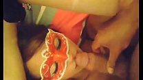sex 素敵なマウスピースのマスクを持つガールフレンド porn