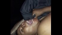 sex мясистая чернокожая жена находит удовольствие porn