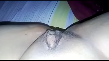 sex моя подруга сует пальцы думая о моем члене porn