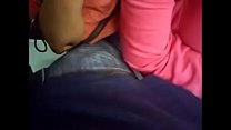 sex バスの中で女の子に捕まったルンドペニス porn