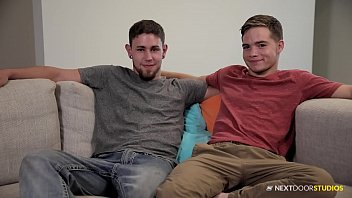sex трах без презерватива для симпатичного студента и первого друга porn