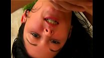 sex парень наслаждается сексом втроем с потрясающими подростками совершеннолетия в жестком режиме porn