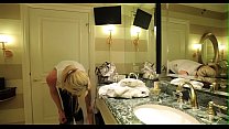 sex пристрастившийся к донгу шмель дает в рот и трахается до хардкорного траха porn