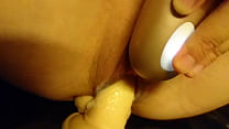 sex фаллоимитатор и удовлетворение до оргазма на кухне porn