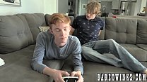 sex гладкие твинки меняют видеоигры на секс без презерватива porn
