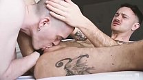 sex суперзвезда фистинга аксель абисс обменивается кулаками с порнопарнем из ftm сидом сентвинсентом в отрывке из read porn