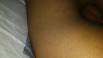 sex я шпионю за ней говоря мне что она девственница после траха porn