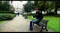 sex замечательно выглядящая крошка наслаждается минетом в любительском видео делает отличный минет porn