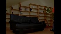sex очаровательные крошки по очереди трахают ебаря с большим хуем porn