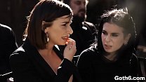 sex готскую девушку marley brinx трахнули в porn