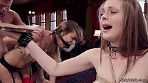 sex горячие крошкирабыни трахаются в анал в оргии porn
