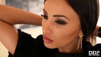 sex bセックスの女神アリシアケントが彼女のdpへの渇望を満たしてくれる porn